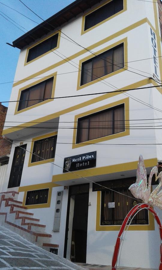 Hotel Real Polux San Gil Exteriér fotografie